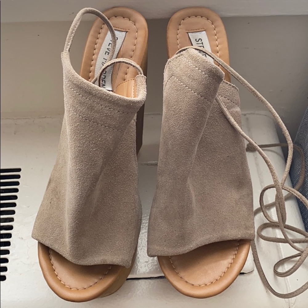 Steve Madden wedges